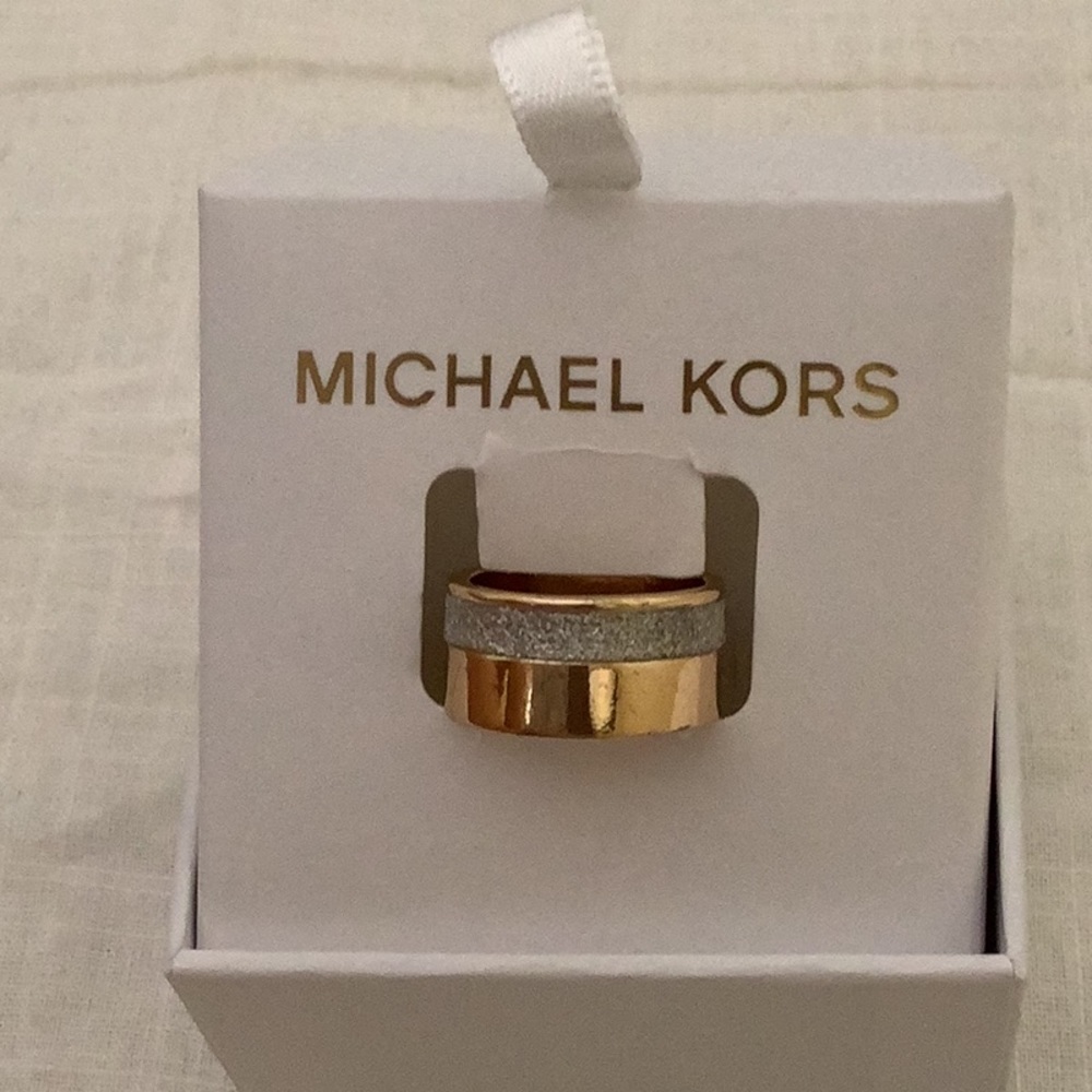 MK Brass Ring 💖 - Picture 1 of 6